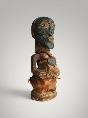 Lot 14 - Songe Batempa hunting fetish.