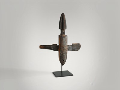 Lot 62 - Bambara door lock.
