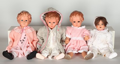 Lot 501 - Lot met 4 kunststof kinderpoppen