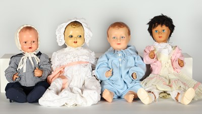 Lot 502 - Lot met 4 kunststof kinderpoppen