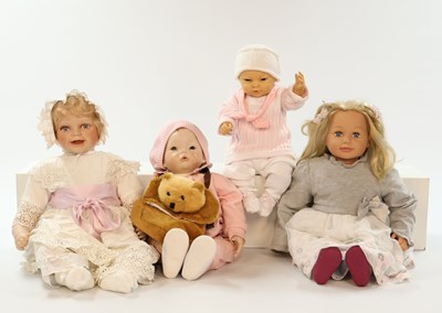 Lot 514 - Lot van 4 kinderpoppen