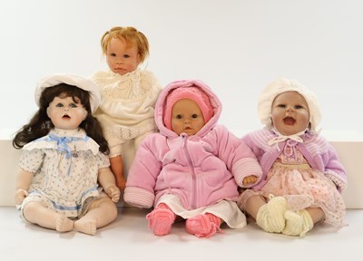 Lot 521 - Lot van 4 kinderpoppen