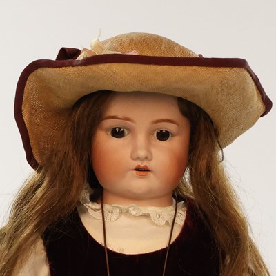 Lot 540 - Duitse karakterpop ‘Mabel’, model 7