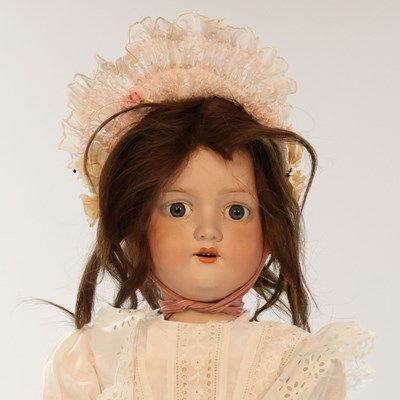 Lot 551 - Armand Marseille karakterpop, model 390
