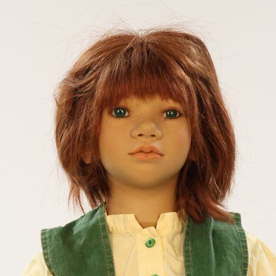 Lot 565 - Annette Himstedt ‘Melvin’ vinylpop
