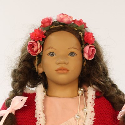 Lot 567 - Annette Himstedt ‘Lona’ vinylpop