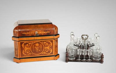 Lot 601 - Napoleon III "cave à liqueur"