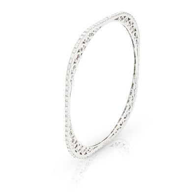 Lot 36 - White Gold Eternity Bracelet with Diamonds