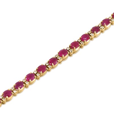 Lot 57 - Gold, Diamonds and Ruby Bracelet