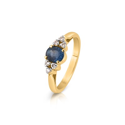 Lot 426 - White Gold Ring set with Diamonds and Sapphire Solitaire