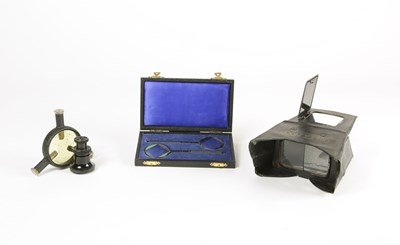 Lot 236 - A Lot of 3 Various Optical Instruments