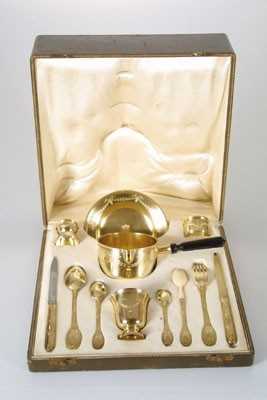 Lot 1640 - Koninklijke geboorteset.