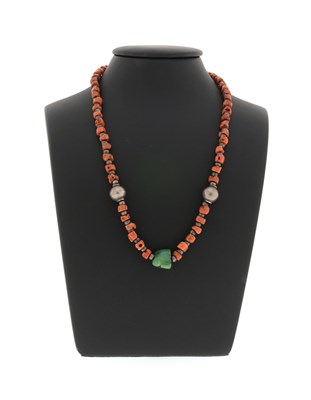 Lot 226 - Himalayan Coral Necklace