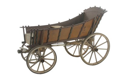 Lot 49 - GELDERSE BOKKENSPEELWAGEN