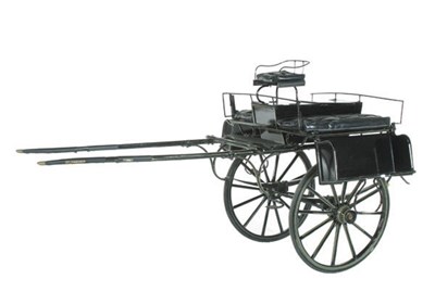 Lot 213 - JAUNTING CART