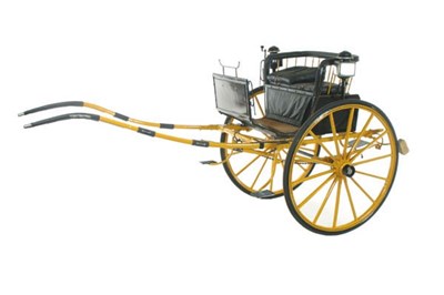 Lot 229 - SPINDLE BACK GIG