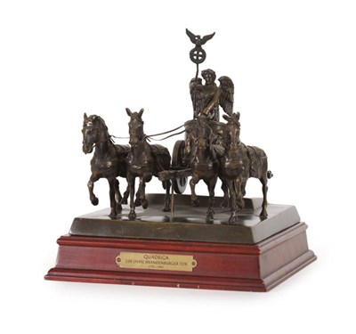 Lot 70 - Bronzen 'Quadriga'