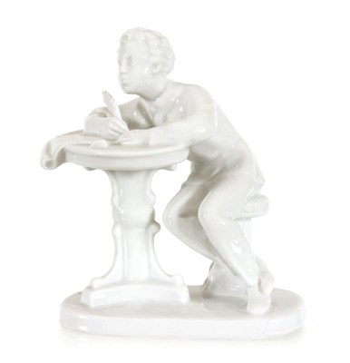 Lot 72 - Witporseleinen sculptuur