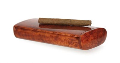 Lot 91 - Mahoniehouten sigarendoosje