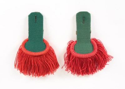 Lot 112 - Epaulets French Foreign Legion dress uniform