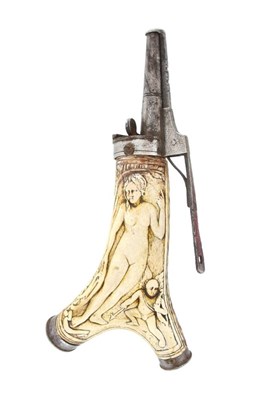 Lot 102 - A German Staghorn Powder Flask, circa 1580