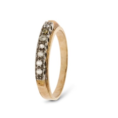 Lot 680 - Gold Ring with 7 Citrine