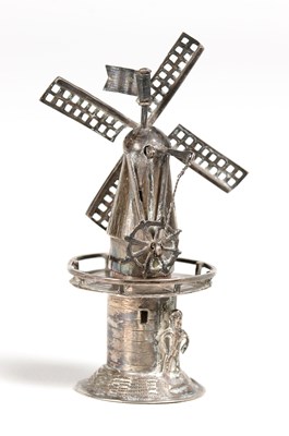 Lot 726 - Fraaie Zilveren Miniatuur Molen.