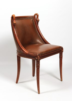 Lot 722 - Vier Empire Stijl Gondola Stoelen