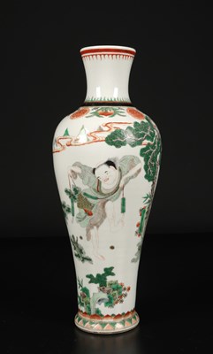 Lot 524 - A Chinese Famille Verte Vase with six character Kangxi mark to the base