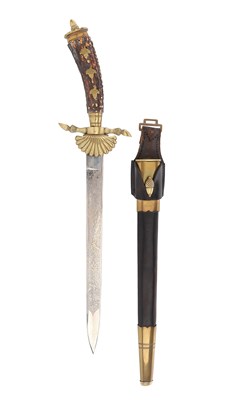 Lot 120 - A THIRD REICH ERA HIRSCHFÄNGER OR HUNTING DIRK